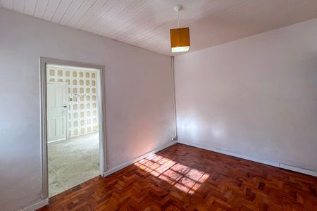 Casa para alugar com 199m², 2 quartos e 4 vagas Casa para alugar com 199m², 2 quartos e 4 vagasSala
