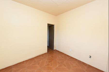 Casa para alugar com 80m², 2 quartos e sem vaga Casa para alugar com 80m², 2 quartos e sem vagaSala