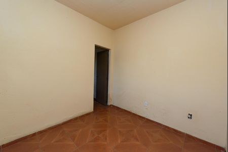 Sala de casa para alugar com 2 quartos, 80m² em Califórnia, Belo Horizonte