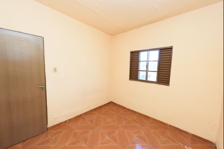 Casa para alugar com 80m², 2 quartos e sem vaga Casa para alugar com 80m², 2 quartos e sem vagaQuarto 2