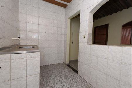 Casa para alugar com 80m², 2 quartos e 1 vagaCozinha
