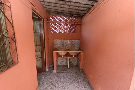 Casa para alugar com 80m², 2 quartos e 1 vagaÁrea de Serviço