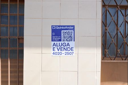 Casa para alugar com 80m², 2 quartos e 1 vagaPlaca instalada com o Código OCIT-301 ,No dia -4/06/2026