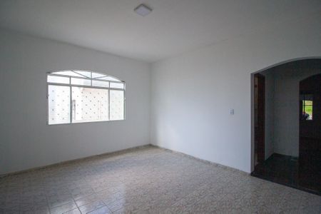Casa para alugar com 187m², 3 quartos e 2 vagas Casa para alugar com 187m², 3 quartos e 2 vagasCopa