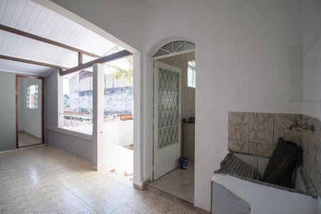 Casa para alugar com 187m², 3 quartos e 2 vagas Casa para alugar com 187m², 3 quartos e 2 vagasÁrea de Serviço