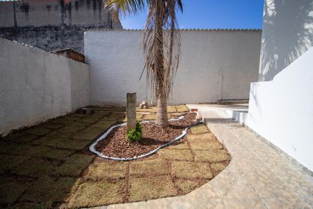 Casa para alugar com 187m², 3 quartos e 2 vagas Casa para alugar com 187m², 3 quartos e 2 vagasArea Externa