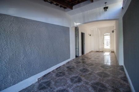 Casa para alugar com 187m², 3 quartos e 2 vagas Casa para alugar com 187m², 3 quartos e 2 vagasGaragem