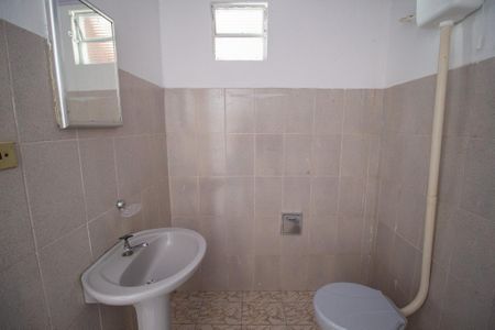 Casa para alugar com 187m², 3 quartos e 2 vagas Casa para alugar com 187m², 3 quartos e 2 vagasBanheiro de serviço