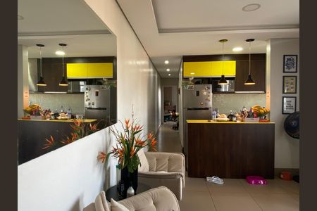 Apartamento para alugar com 74m², 3 quartos e 1 vaga Apartamento para alugar com 74m², 3 quartos e 1 vagaSala - Cozinha