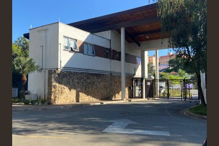 Apartamento para alugar com 74m², 3 quartos e 1 vaga Apartamento para alugar com 74m², 3 quartos e 1 vagaFachada e portaria