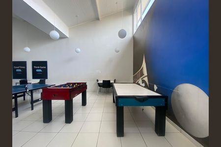 Apartamento para alugar com 74m², 3 quartos e 1 vaga Apartamento para alugar com 74m², 3 quartos e 1 vagaÁrea comum - Salão de Jogos