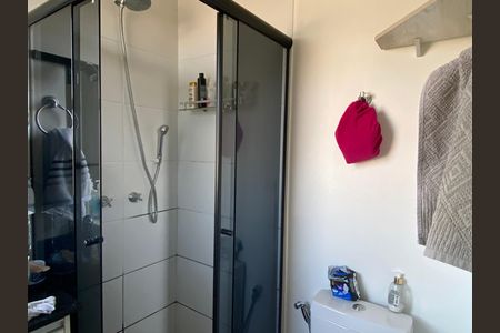 Apartamento para alugar com 74m², 3 quartos e 1 vaga Apartamento para alugar com 74m², 3 quartos e 1 vagaBanheiro da Suíte