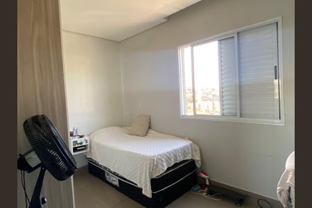 Apartamento para alugar com 74m², 3 quartos e 1 vaga Apartamento para alugar com 74m², 3 quartos e 1 vagaQuarto 2