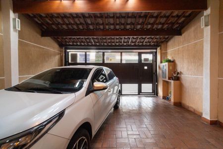 Garagem de casa à venda com 3 quartos, 125m² em Jardim Rosa Maria, São Paulo