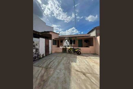 Casa à venda com 173m², 3 quartos e 2 vagas
