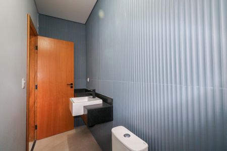 Casa à venda com 219m², 3 quartos e 4 vagas Casa à venda com 219m², 3 quartos e 4 vagasBanheiro da Suíte 3