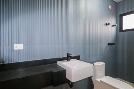 Casa à venda com 219m², 3 quartos e 4 vagas Casa à venda com 219m², 3 quartos e 4 vagasBanheiro da Suíte 3