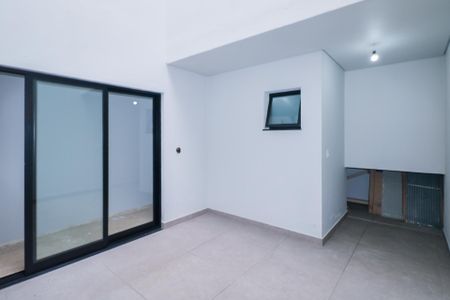 Casa à venda com 219m², 3 quartos e 4 vagas Casa à venda com 219m², 3 quartos e 4 vagasJardim de Inverno