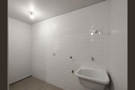 Casa à venda com 219m², 3 quartos e 4 vagas Casa à venda com 219m², 3 quartos e 4 vagasÁrea de Serviço