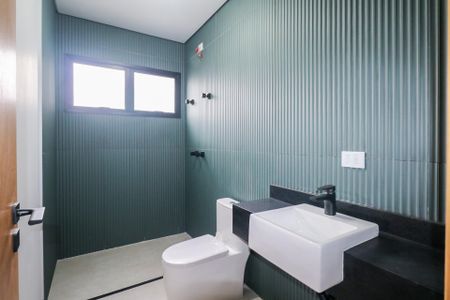 Casa à venda com 219m², 3 quartos e 4 vagas Casa à venda com 219m², 3 quartos e 4 vagasBanheiro da Suíte 1