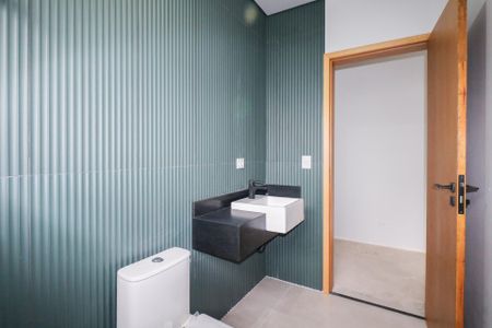 Casa à venda com 219m², 3 quartos e 4 vagas Casa à venda com 219m², 3 quartos e 4 vagasBanheiro da Suíte 1