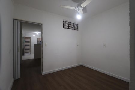 Suíte de casa para alugar com 1 quarto, 45m² em Vila Antonieta, São Paulo