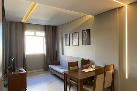 Sala de apartamento para alugar com 1 quarto, 50m² em Gonzaga, Santos
