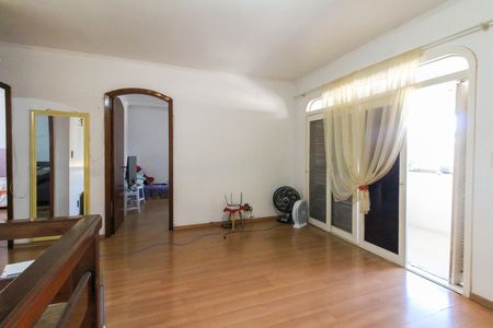 Casa à venda com 247m², 3 quartos e 3 vagasSala 2