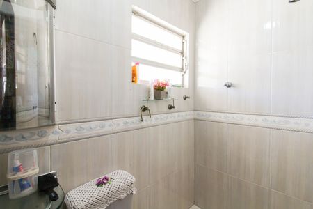 Casa à venda com 247m², 3 quartos e 3 vagasBanheiro 1