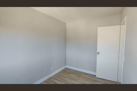 Quarto 2 de apartamento para alugar com 2 quartos, 55m² em Parque Imperial, Ferraz de Vasconcelos