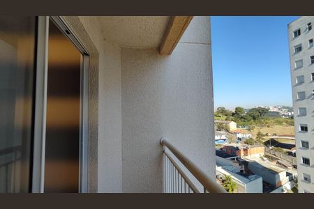 Sacada de apartamento para alugar com 2 quartos, 55m² em Parque Imperial, Ferraz de Vasconcelos