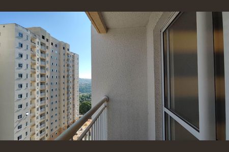 Sacada de apartamento para alugar com 2 quartos, 55m² em Parque Imperial, Ferraz de Vasconcelos