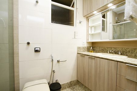 Apartamento à venda com 160m², 4 quartos e 2 vagasBanheiro da Suíte