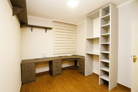 Apartamento à venda com 160m², 4 quartos e 2 vagasQuarto 3
