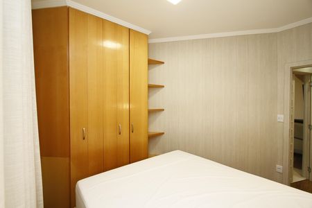 Apartamento à venda com 160m², 4 quartos e 2 vagasQuarto 1