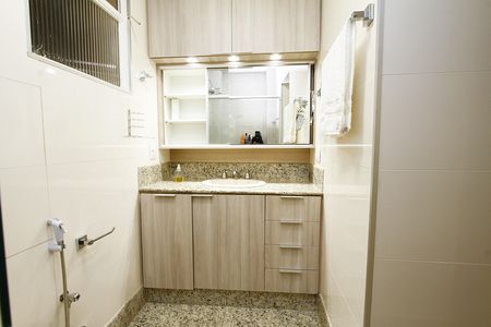 Apartamento à venda com 160m², 4 quartos e 2 vagasBanheiro da Suíte