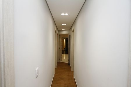 Apartamento à venda com 160m², 4 quartos e 2 vagasCorredor