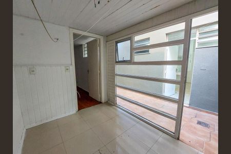 Casa para alugar com 200m², 4 quartos e 2 vagasÁrea de Serviço