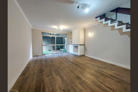 Casa para alugar com 200m², 4 quartos e 2 vagasSala