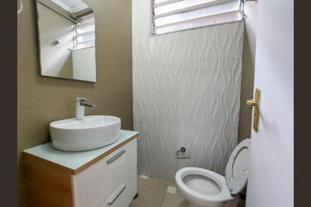 Casa para alugar com 200m², 4 quartos e 2 vagasLavabo