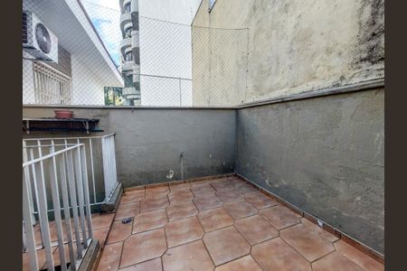 Casa para alugar com 200m², 4 quartos e 2 vagasQuintal