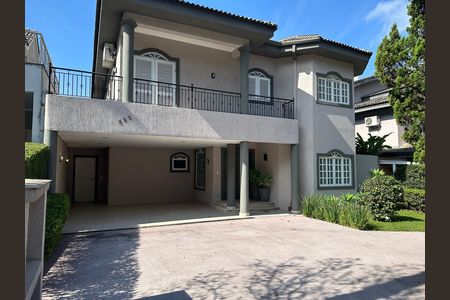 Fachada de casa de condomínio à venda com 4 quartos, 411m² em Residencial 18 do Forte, Santana de Parnaíba