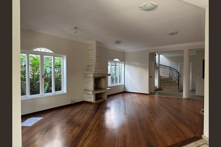 Sala de Estar de casa de condomínio à venda com 4 quartos, 411m² em Residencial 18 do Forte, Santana de Parnaíba