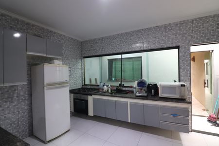 Casa para alugar com 125m², 3 quartos e 1 vagaCozinha 