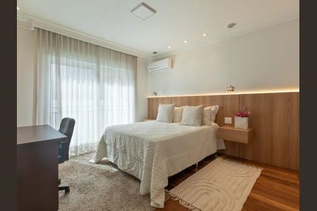 Casa de condomínio para alugar com 324m², 4 quartos e 4 vagas Casa de condomínio para alugar com 324m², 4 quartos e 4 vagasQuarto 4