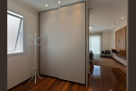 Quarto de casa de condomínio para alugar com 4 quartos, 324m² em Residencial Quatro (Alphaville), Santana de Parnaíba