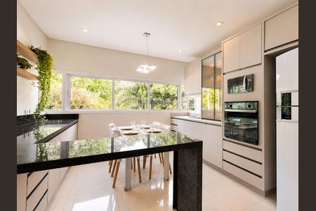 Cozinha de casa de condomínio para alugar com 4 quartos, 324m² em Residencial Quatro (Alphaville), Santana de Parnaíba