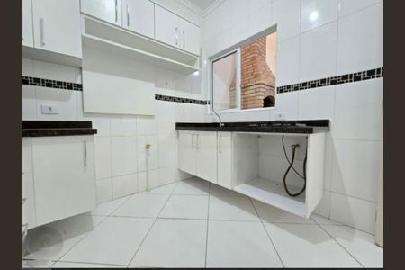 Casa à venda com 100m², 3 quartos e 2 vagas