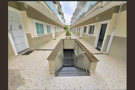 Casa à venda com 100m², 3 quartos e 2 vagas
