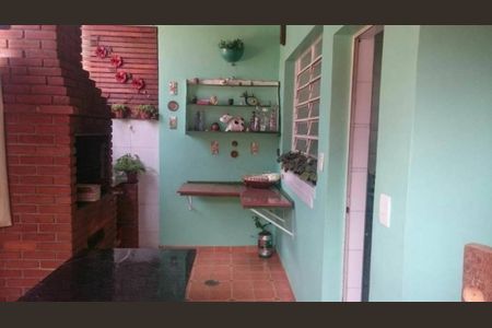 Casa à venda com 3 quartos, 165m² em Indianópolis, São Paulo